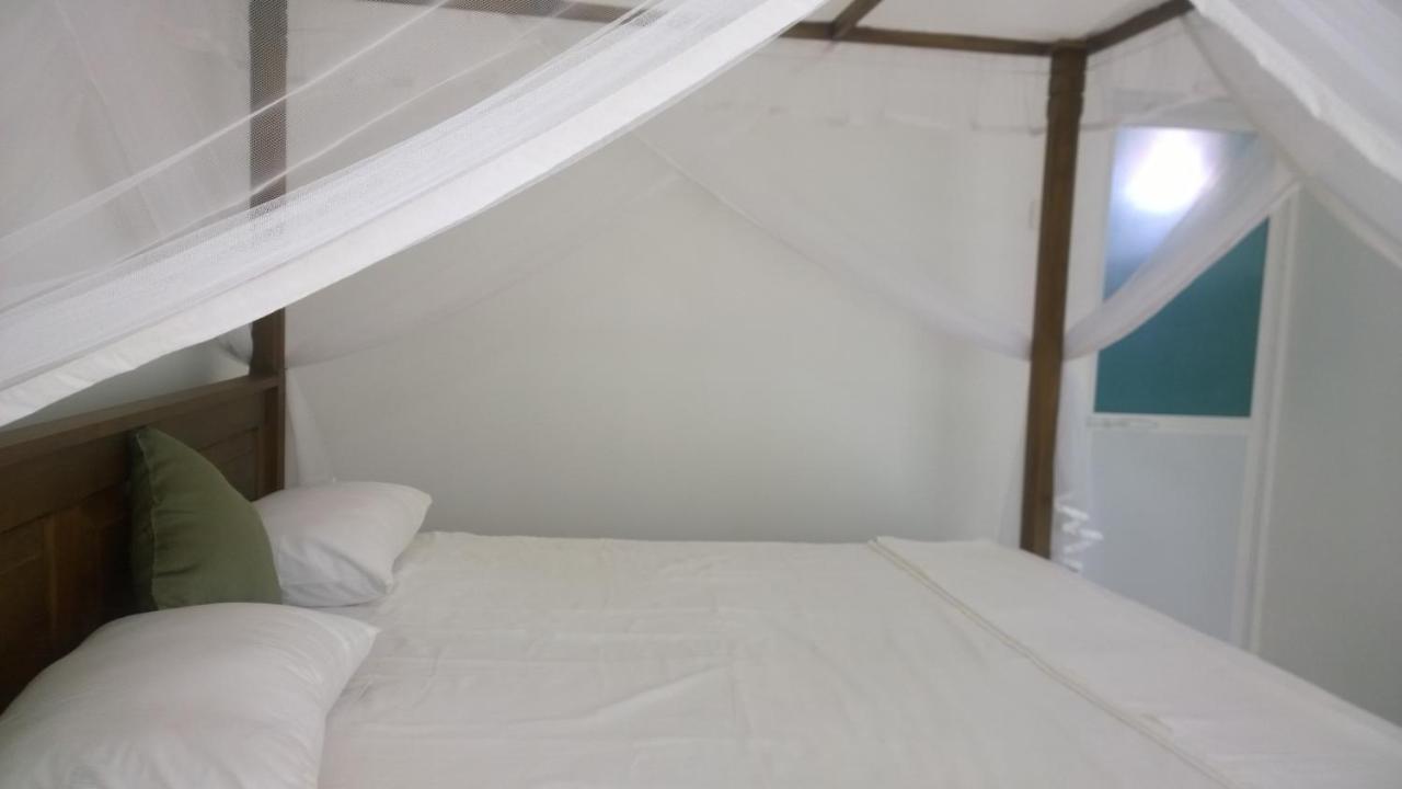 Hotel Augusto @ Midigama-Est Extérieur photo
